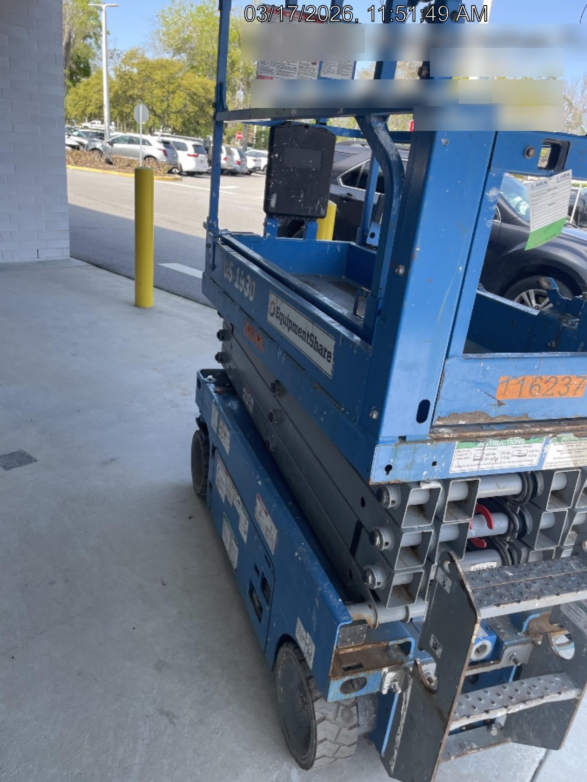 2020 Genie GS-1930 Solid Non Marking Tires, Beacon, Folding rails with half height swing gate
