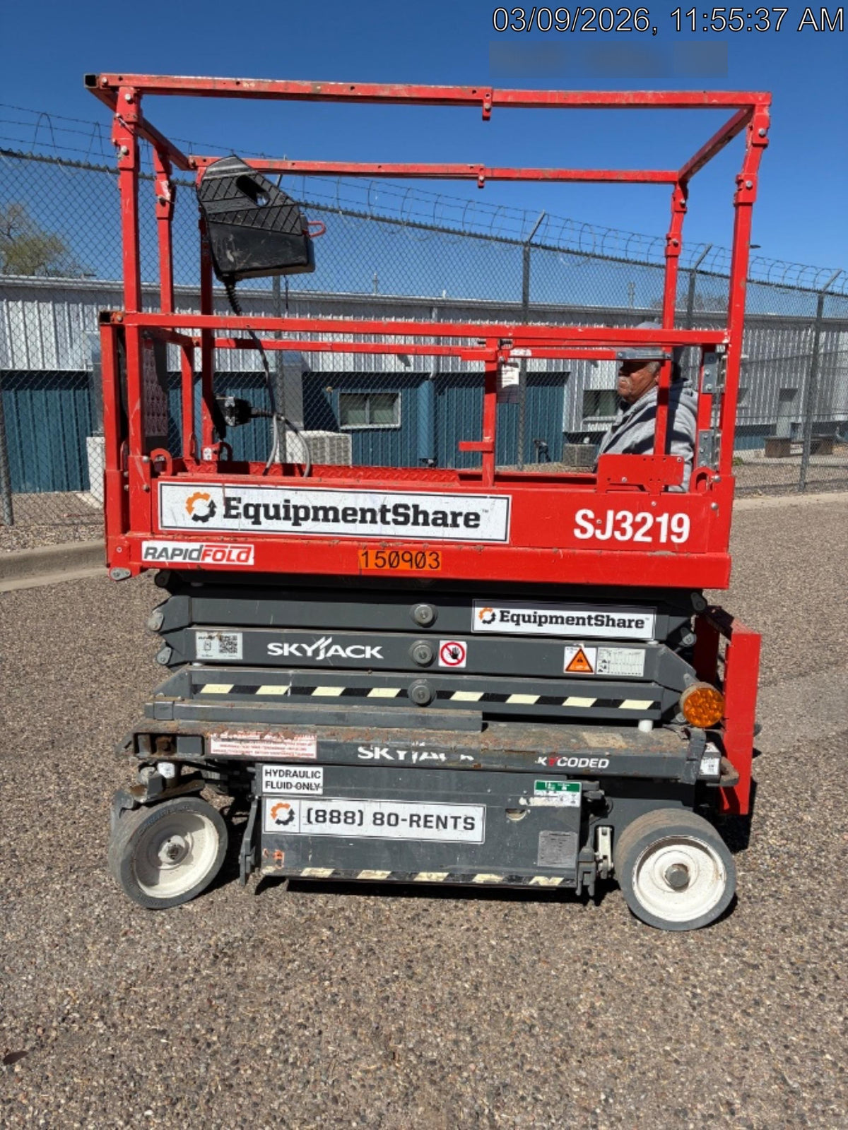 2021 SKYJACK SJ3219