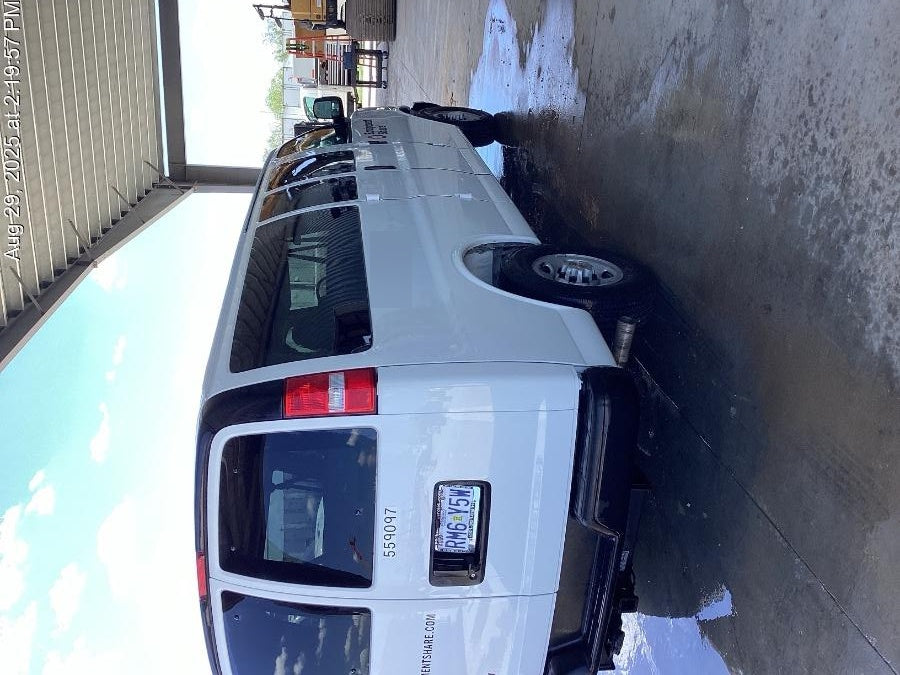 2025 CHEVROLET Express Van - Rental