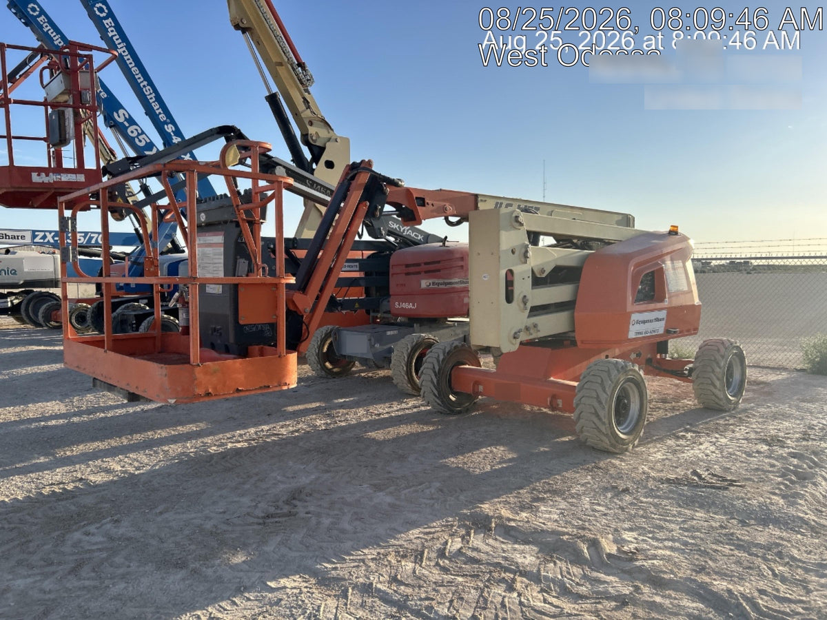 2019 JLG 450AJ