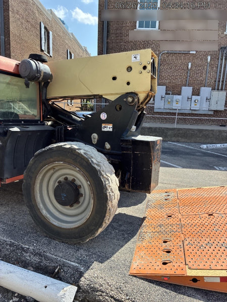 2008 JLG G9-43A