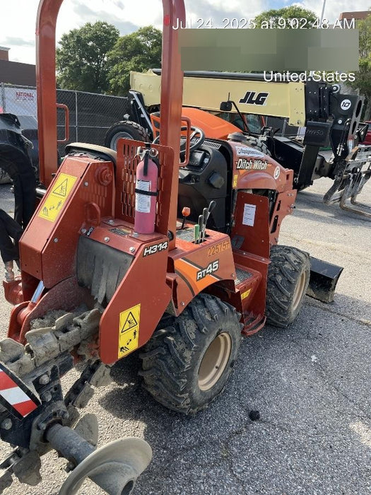 2022 DITCH WITCH RT45A
