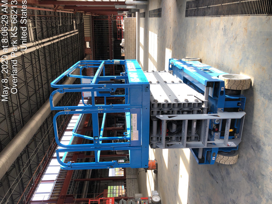 2019 Genie GS-4047 Folding rails with half height swing gate