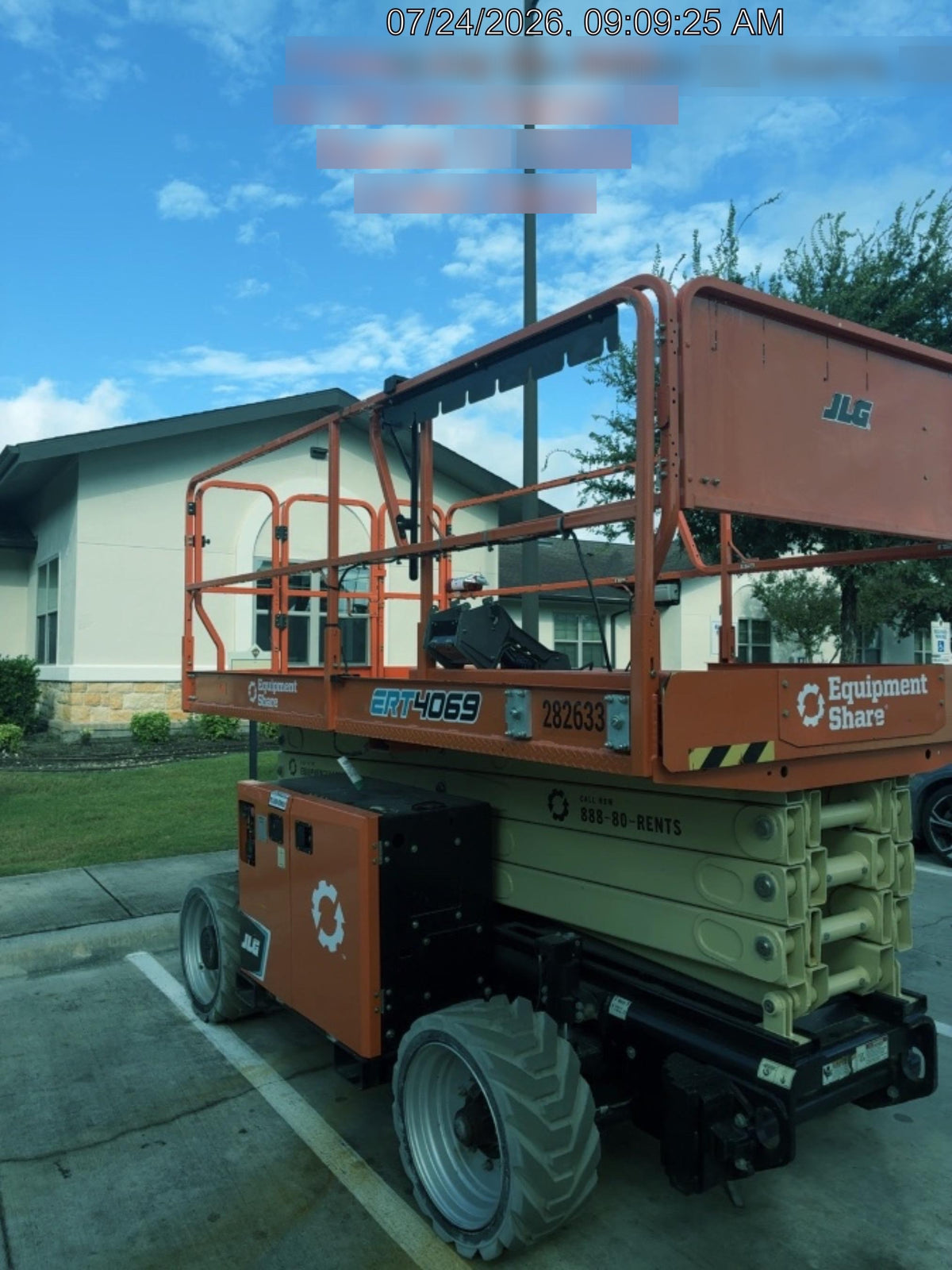 2022 JLG ERT4069