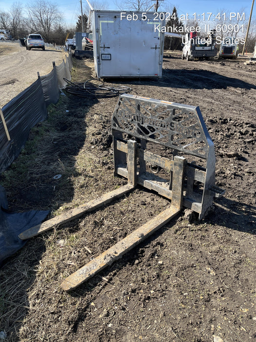 2022 PALADIN 48" Pallet Forks - Paladin