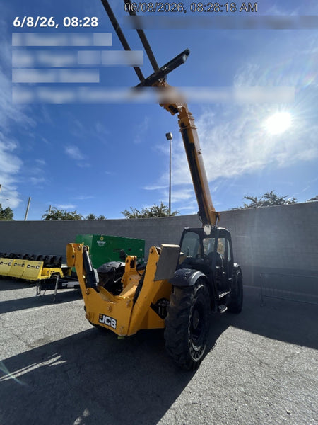 2023 JCB 510-56