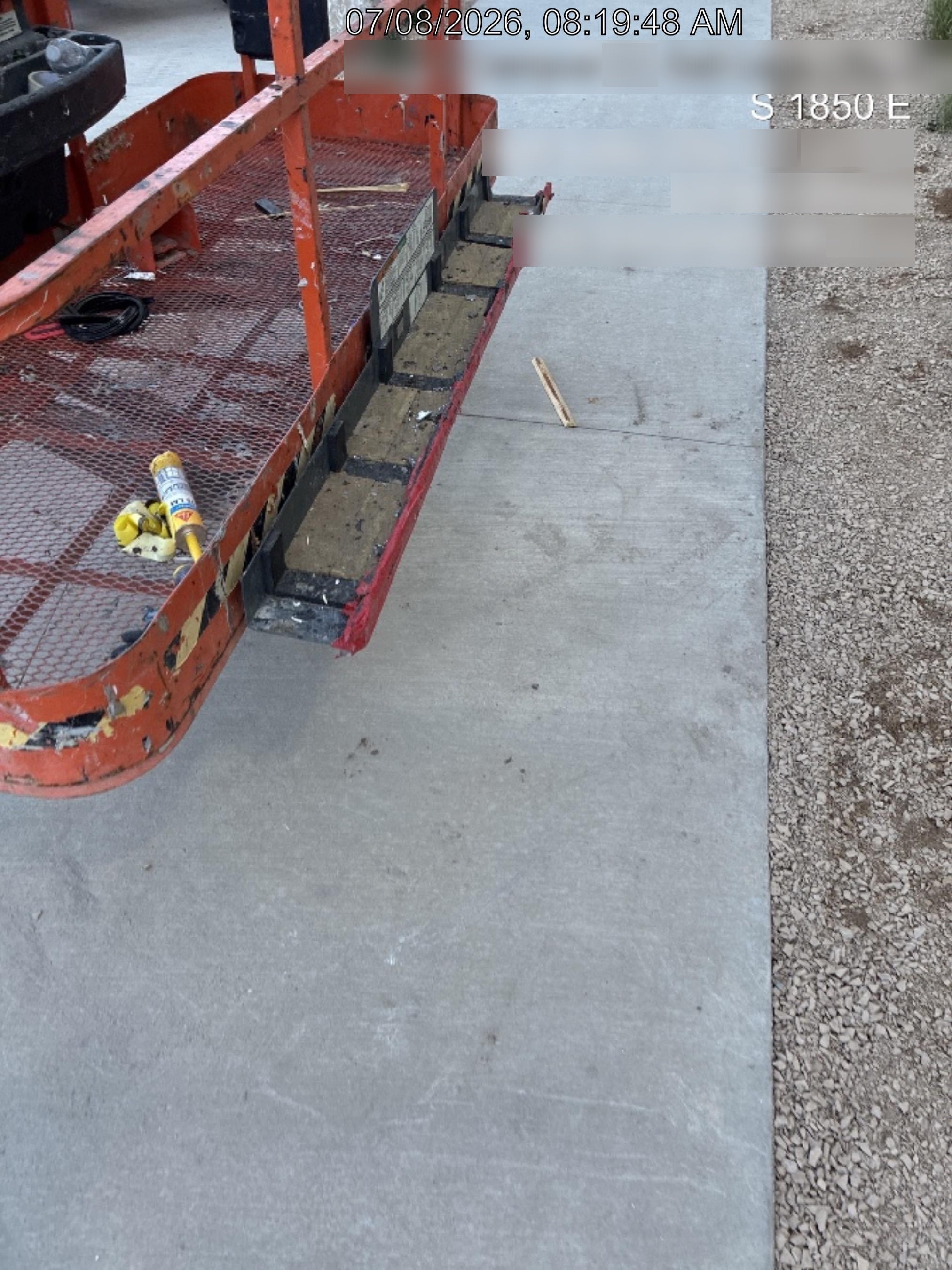 2023 JLG 860SJ