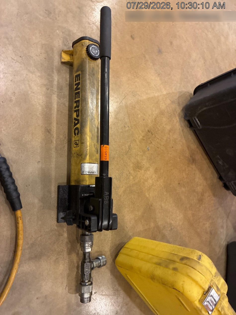 2040 ENERPAC P392