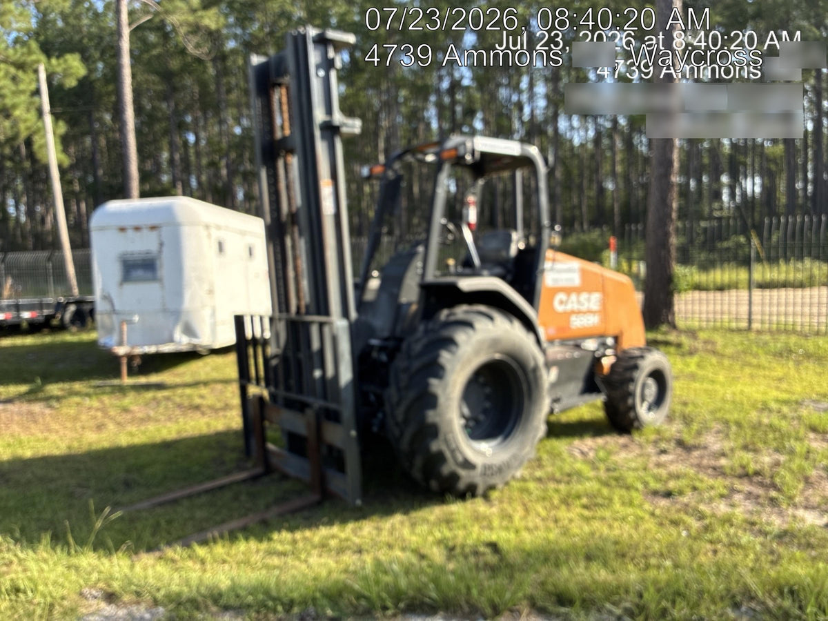 2023 CASE 588H