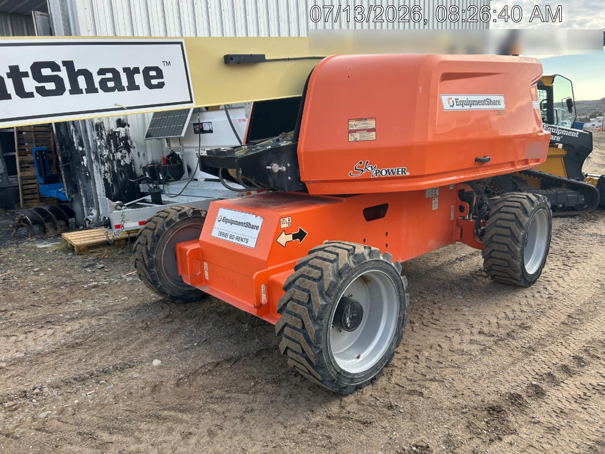 2021 JLG 660SJ