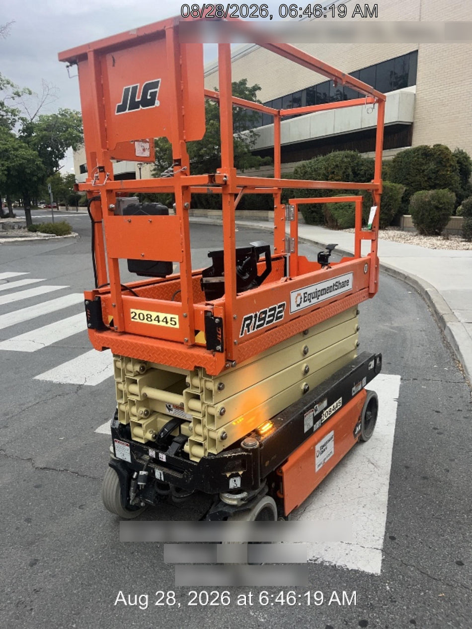 2022 JLG R1932