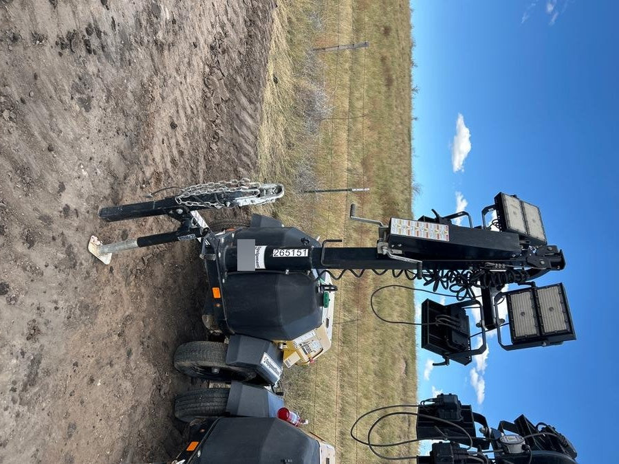 2022 Allmand NLV3GR (4) LED Light Fixture 350W, 23' Vertical Mast, 3kW Prime, Towable, ES Decals, T3