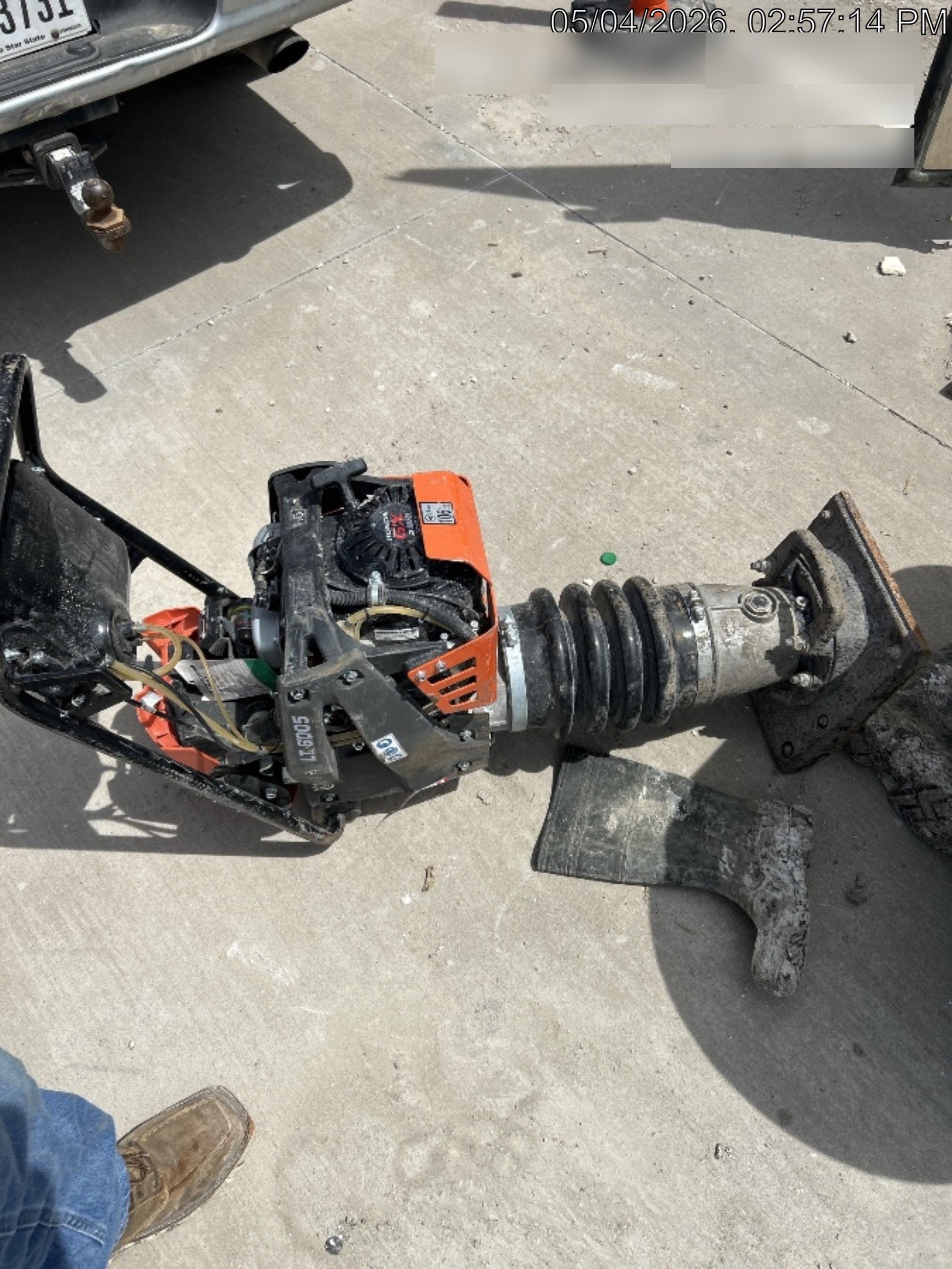 2025 HUSQVARNA LT6005