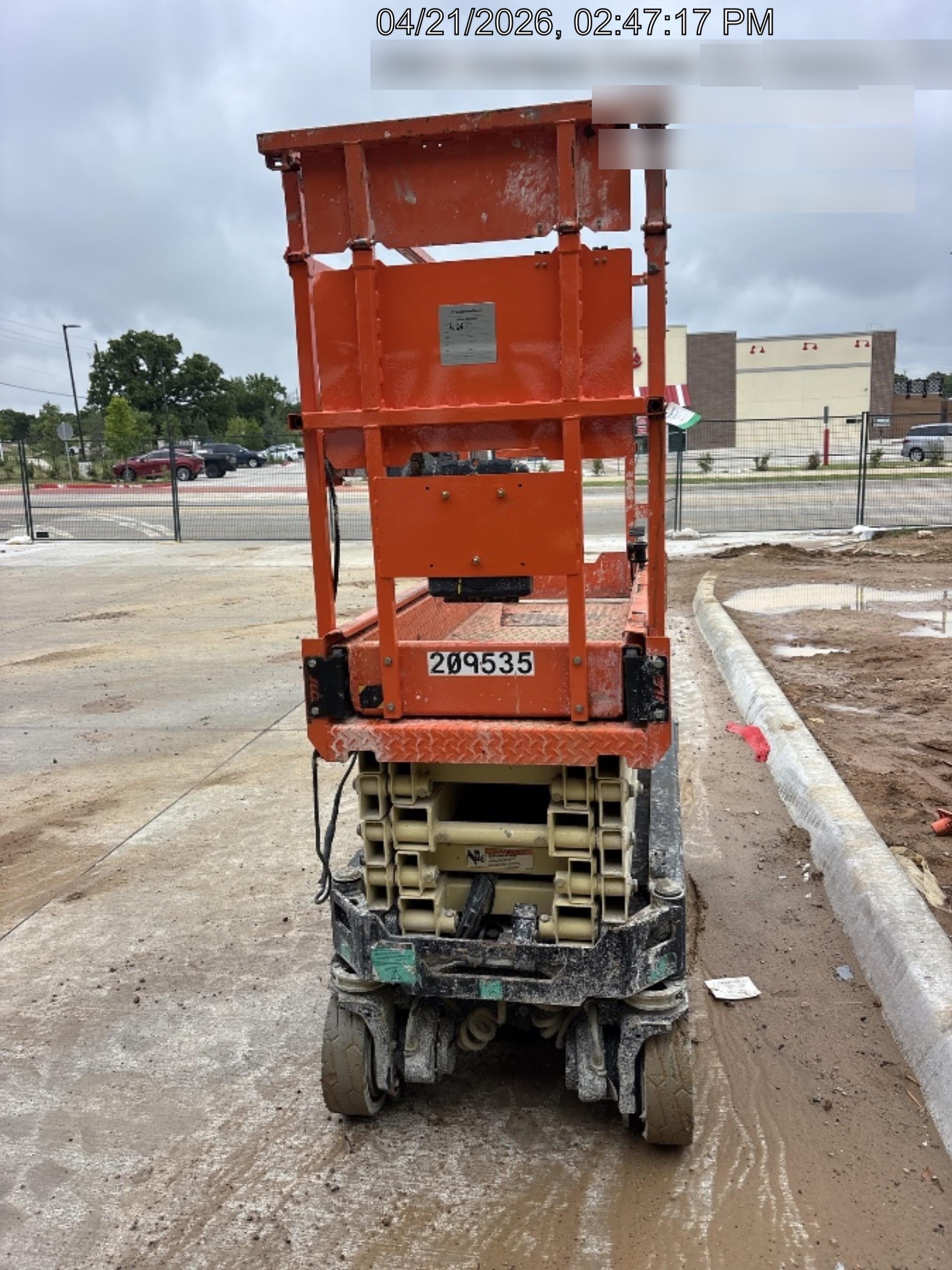 2022 JLG ES1932