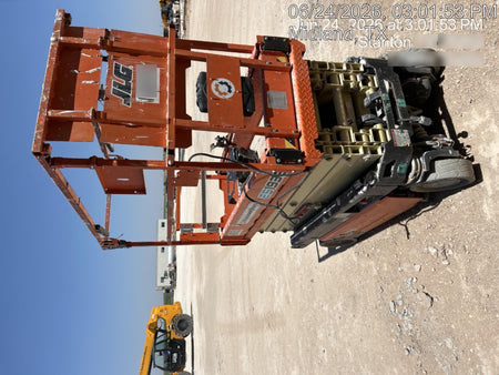 2021 JLG ES1932