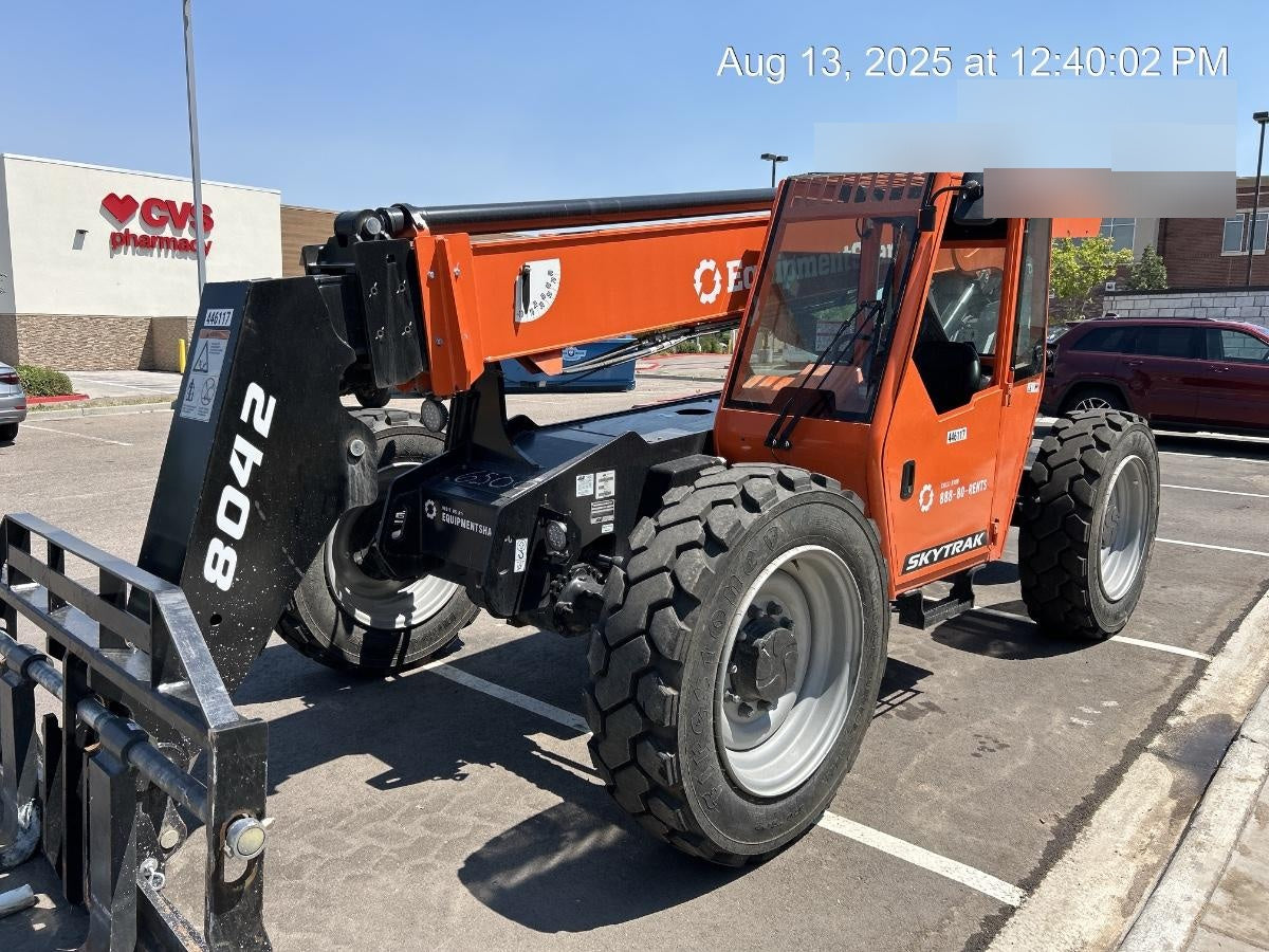 2024 SKYTRAK 8042