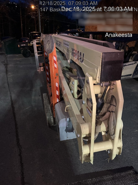 2021 JLG X600AJ