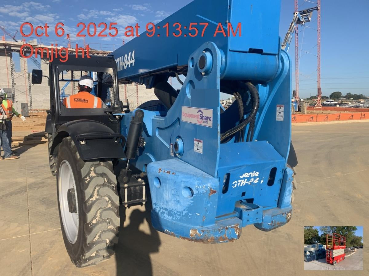 2016 GENIE GTH-844