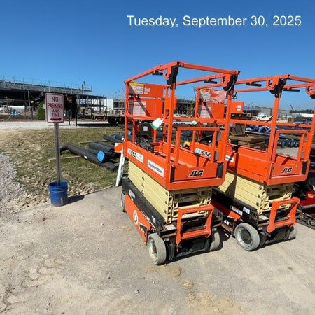 2021 JLG ES1932