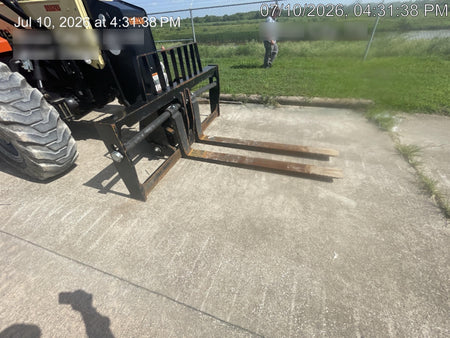 2025 JLG 1732