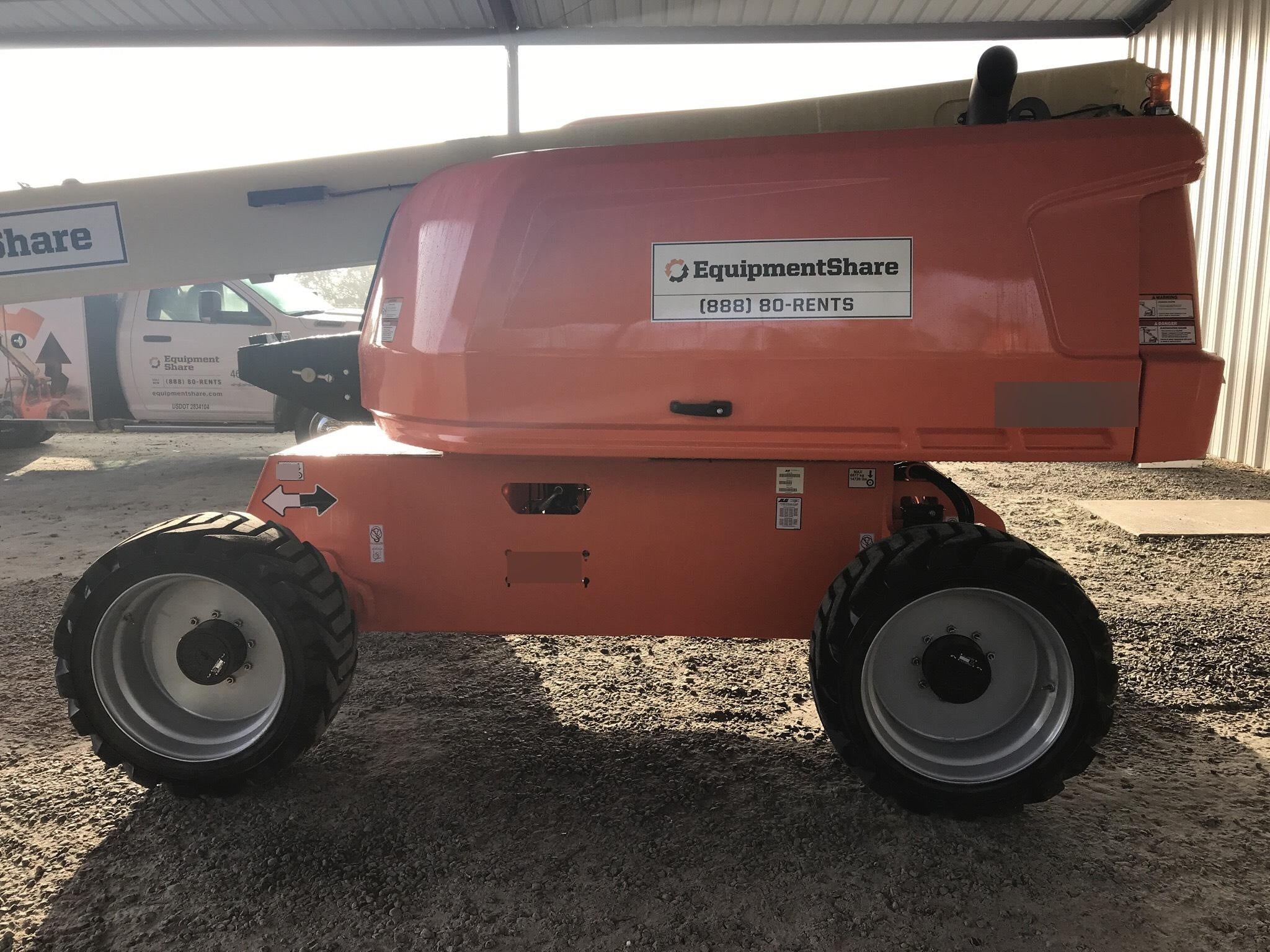 2019 JLG 660SJ