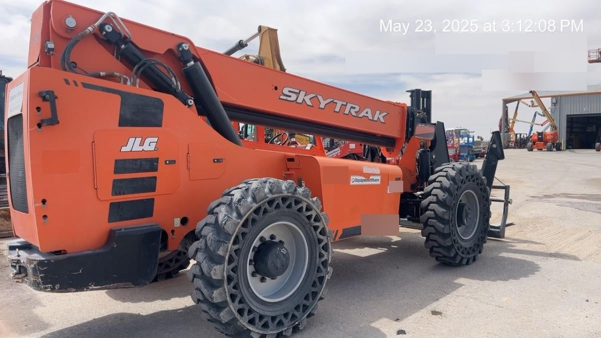 2018 Skytrak 10054 Skytrak 10054 10K Telehandler w/Open ROPS Solid Tires, LED Work Lights, Rotating Beacon, 60" Carriage/60" Forks