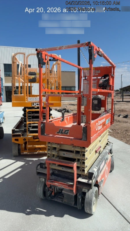 2022 JLG ES1932