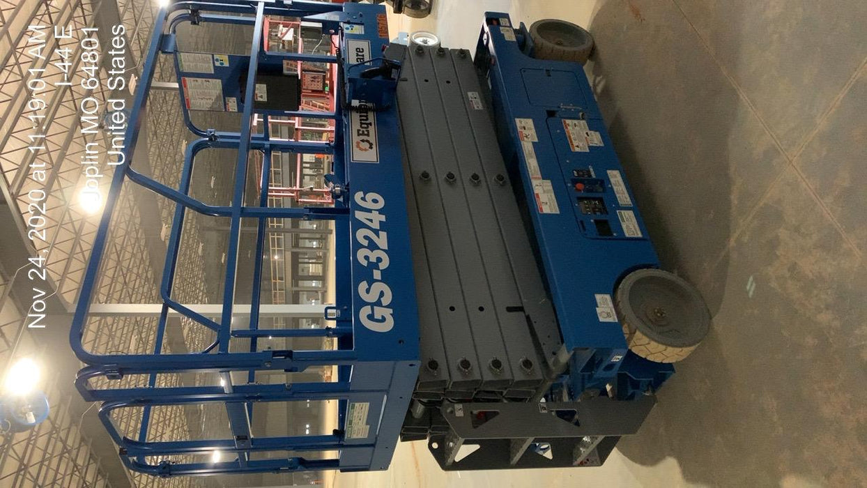 2020 Genie GS-3246 Standard, Folding full height swing gate