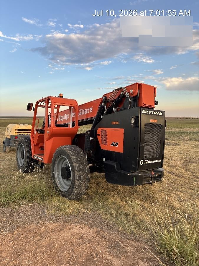 2023 SKYTRAK 8042