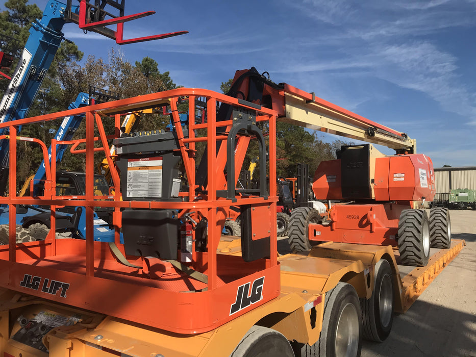 2019 JLG 800AJ