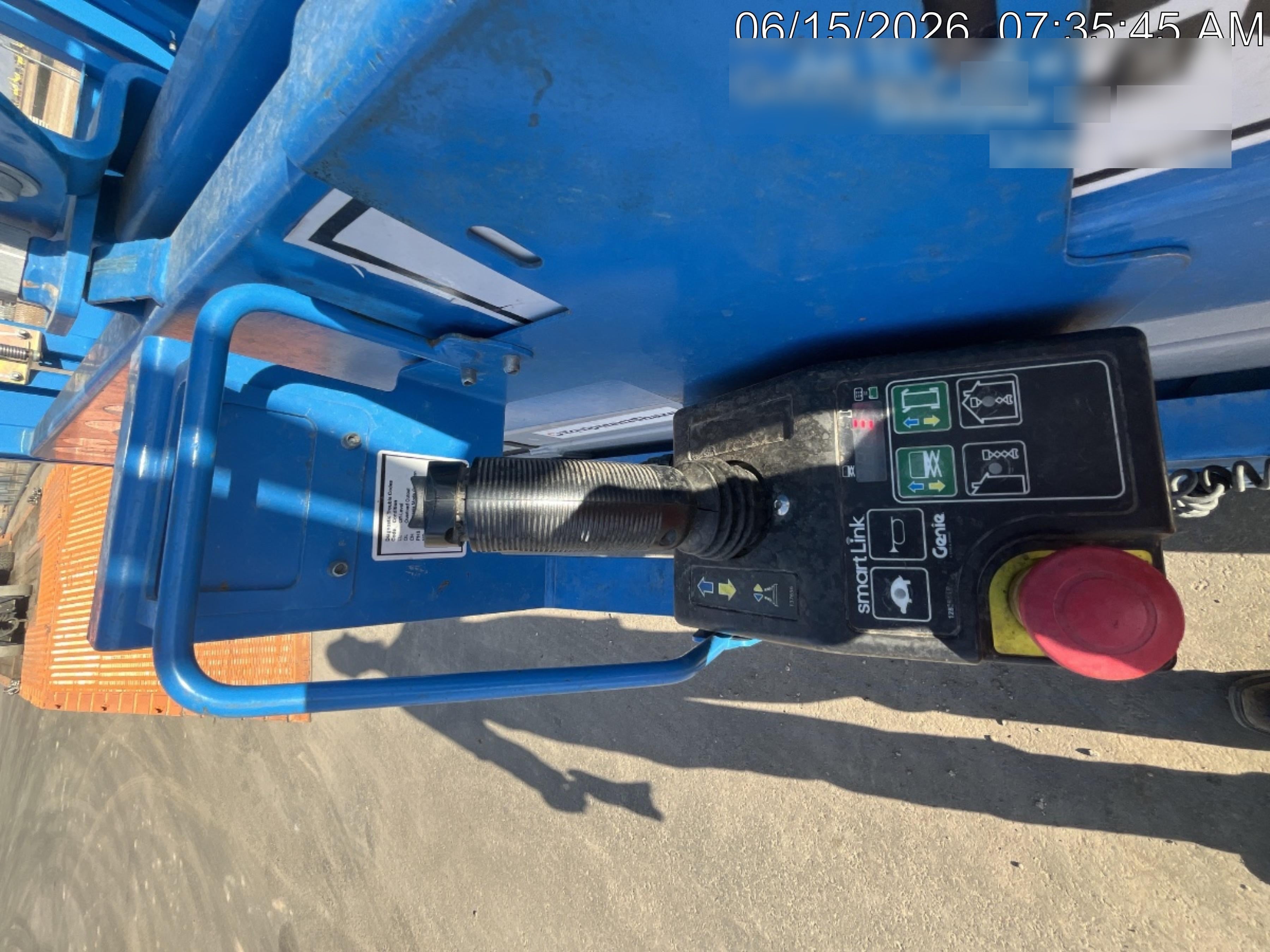 2023 GENIE GS-2632