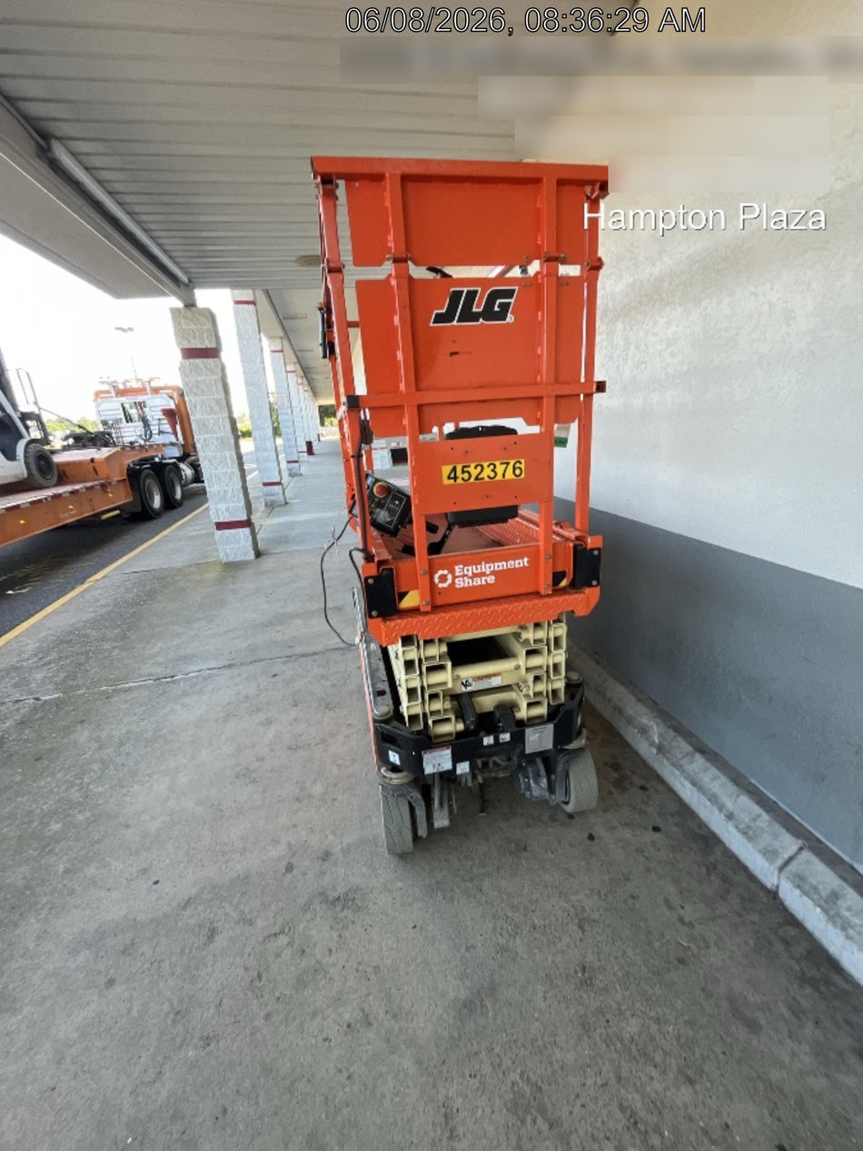 2024 JLG ES1932