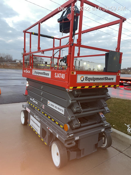 2022 SKYJACK SJ4740