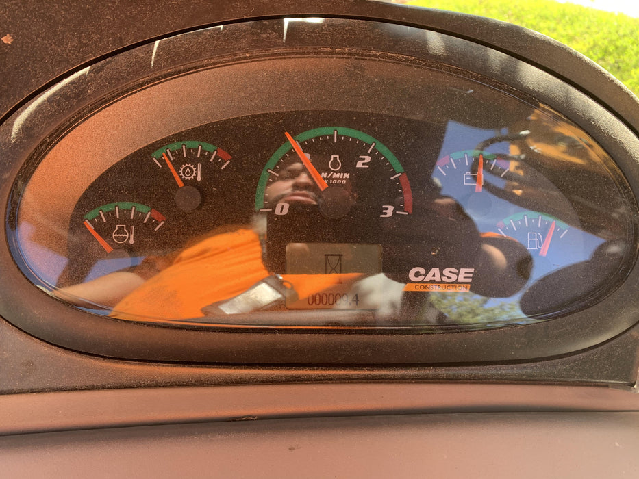 2020 CASE 580N EP - Extendable Backhoe