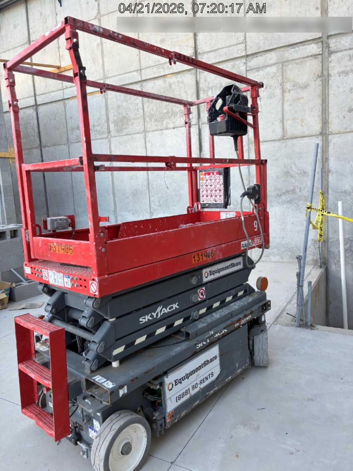 2021 SKYJACK SJ3219