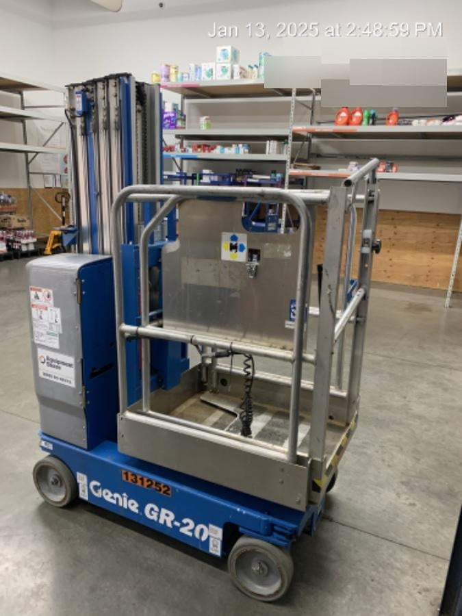 2021 GENIE GR-20