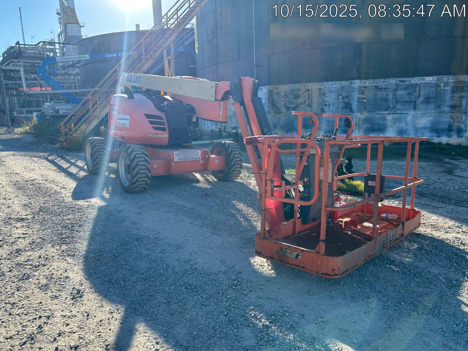 2019 JLG 600AJ
