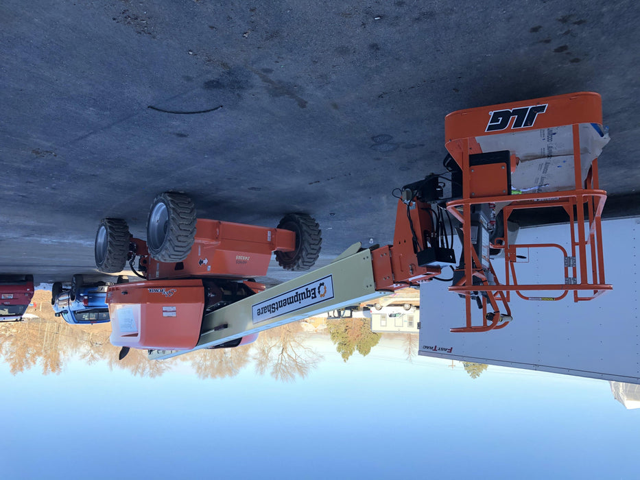 2018 JLG 600S 4WD