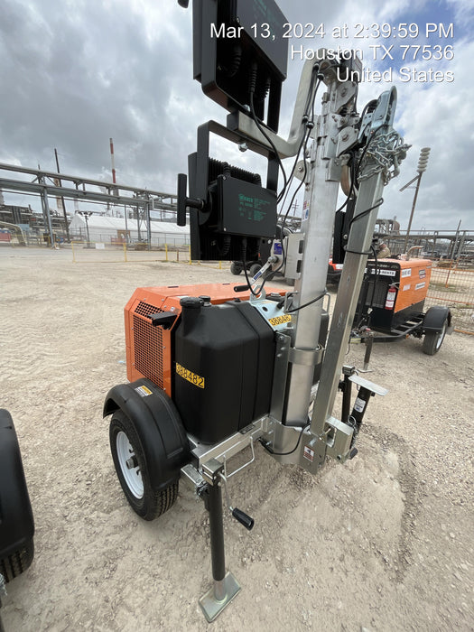 2024 Wanco WLTT-4MM4K Diesel, Deep Sea Controller, Shore Power Plug, Auto Start, (4) 350W LED Floodlights, 4kW Generator, 60 Gal Fuel Tank, 2" Ball, T3