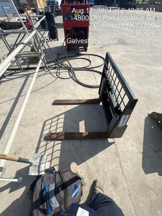 2023 BOBCAT 36" Mini Skid Steer Fork Carriage - Bobcat