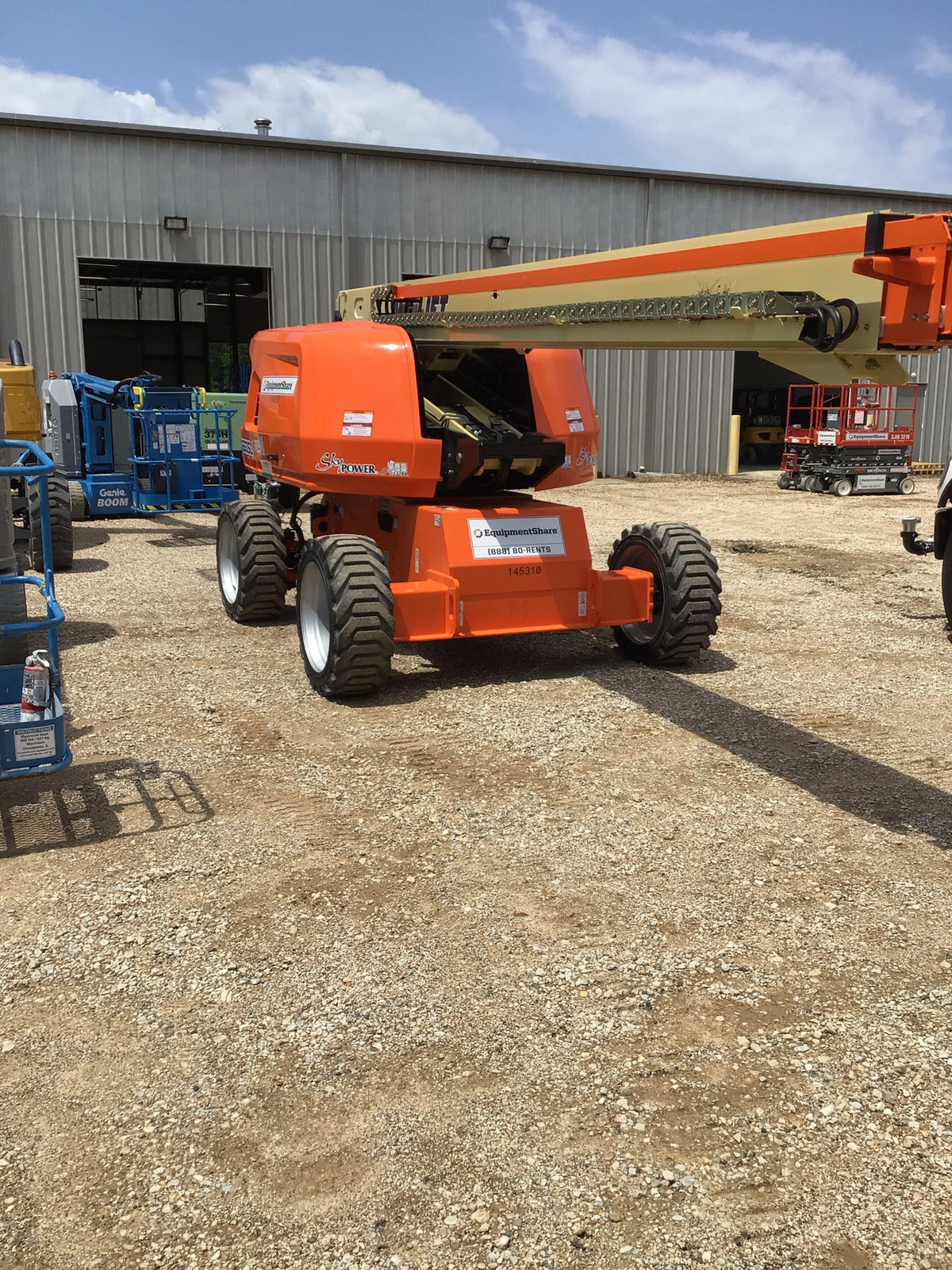 2021 JLG 660SJ
