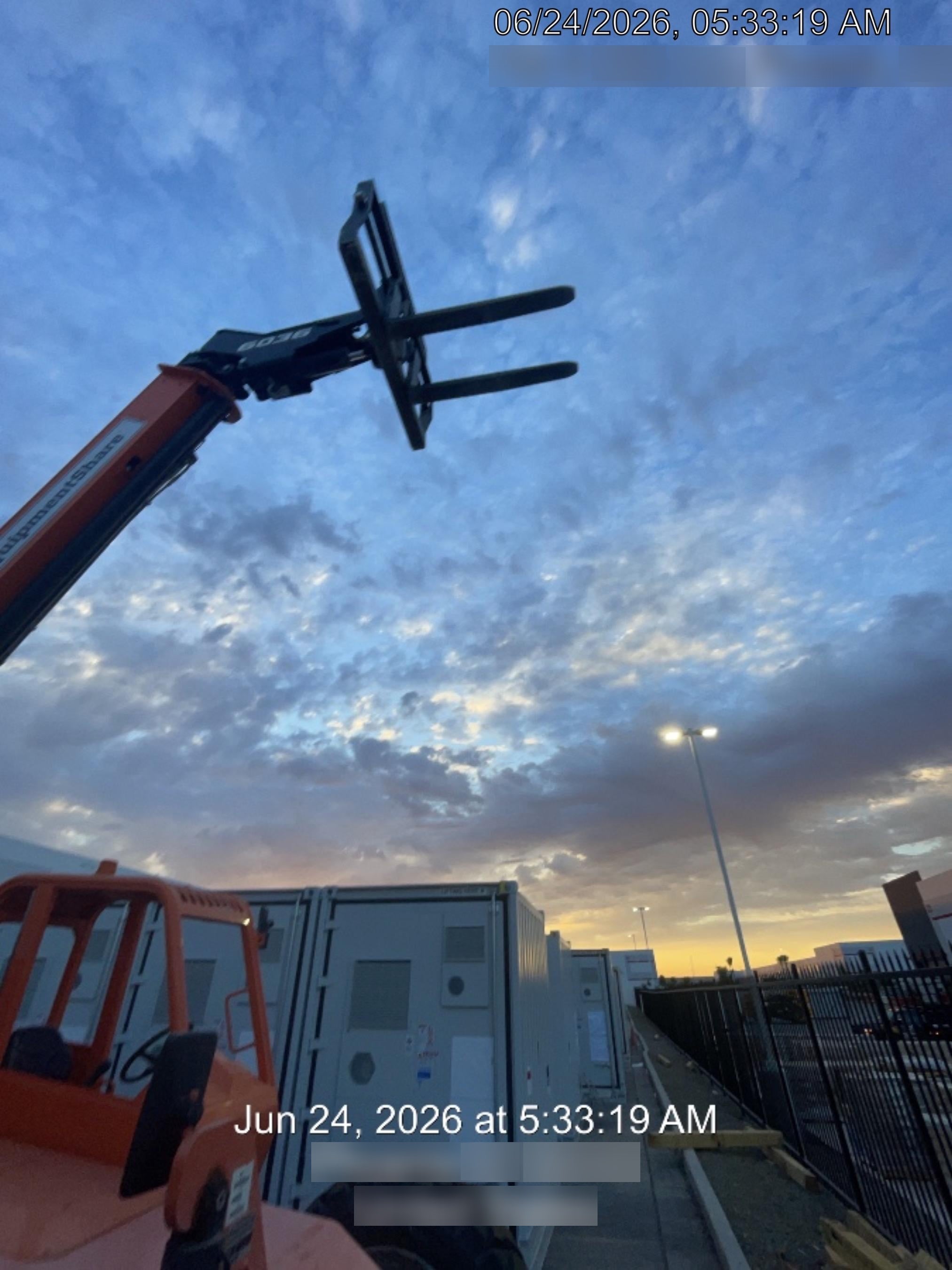 2021 JLG 6036