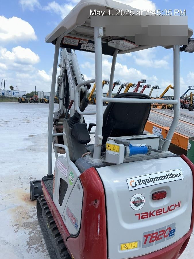 2023 TAKEUCHI TB20e