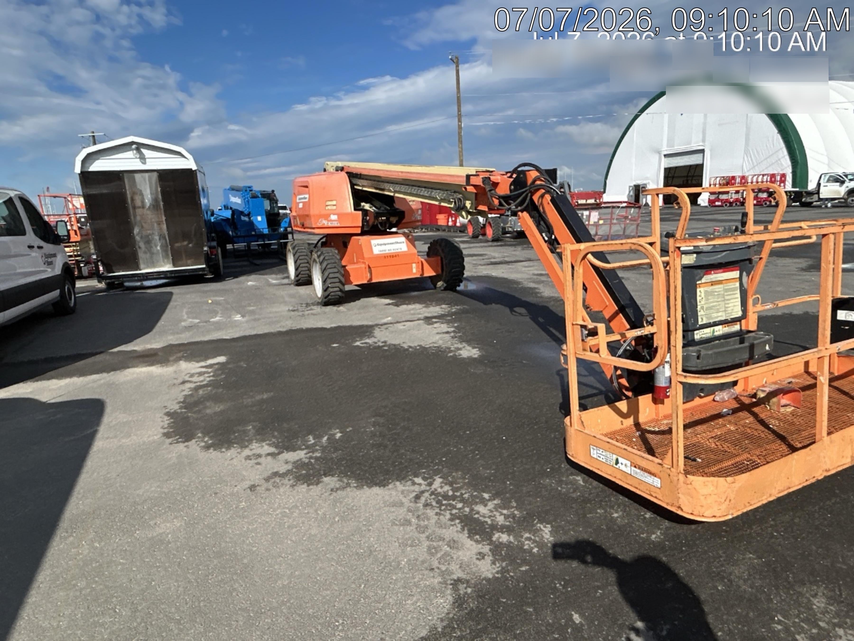 2020 JLG 660SJ