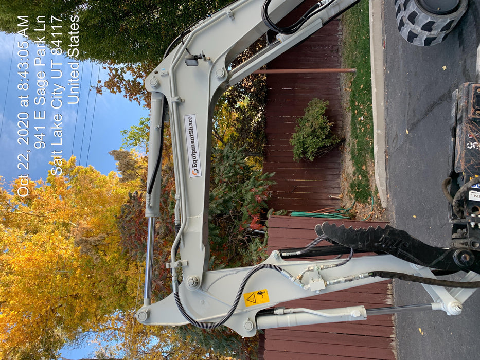 2020 Takeuchi TB250-2C Cab/Heat/Air, Rubber Tracks, Manual TAG QC