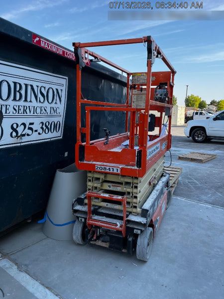 2022 JLG ES1932