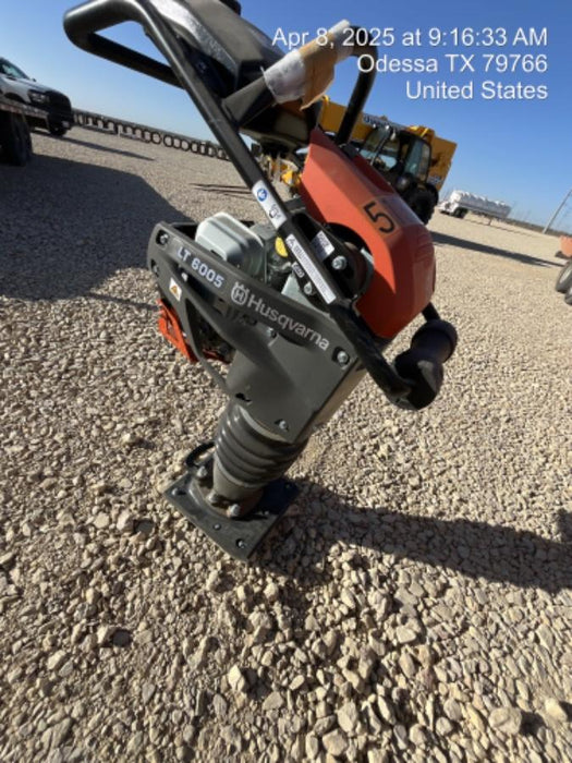 2025 HUSQVARNA LT6005