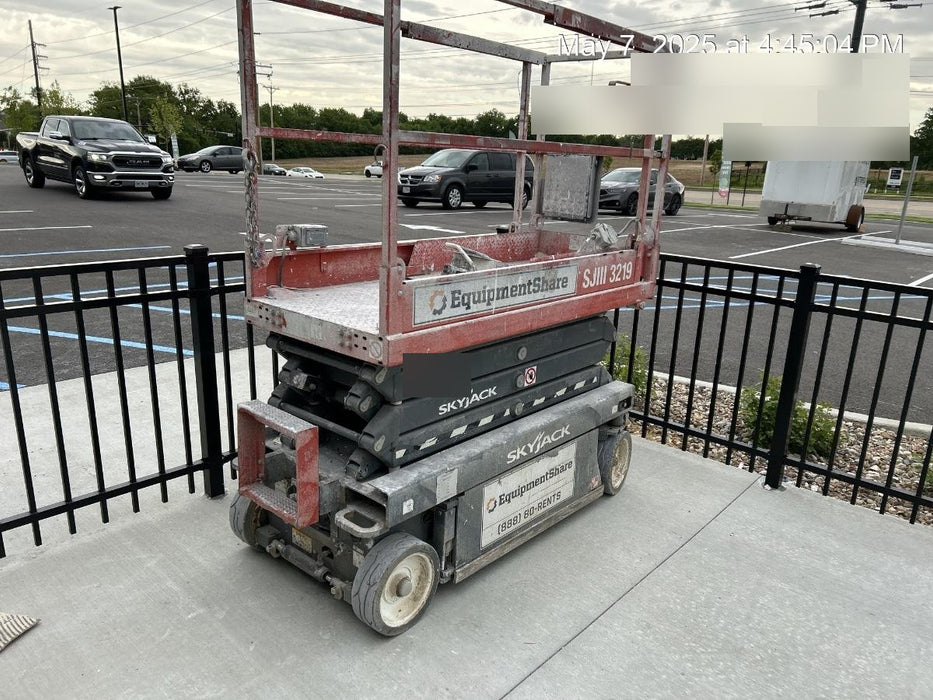 2019 Skyjack SJIII-3219 Standard Options, Trojan Batteries