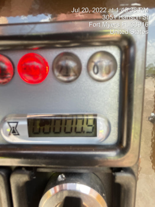 2022 Vac-Tron LP573XDT T4 Koehler Diesel Engine, 500 Gallon Debris Tank, x2 100 Gallon Water Tanks