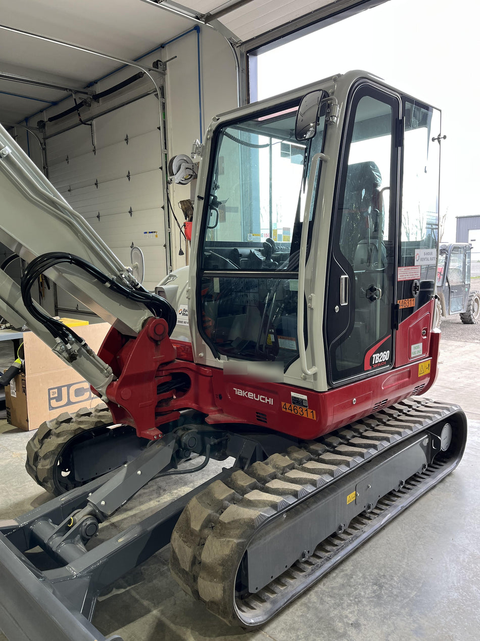 2024 TAKEUCHI TB260-CR